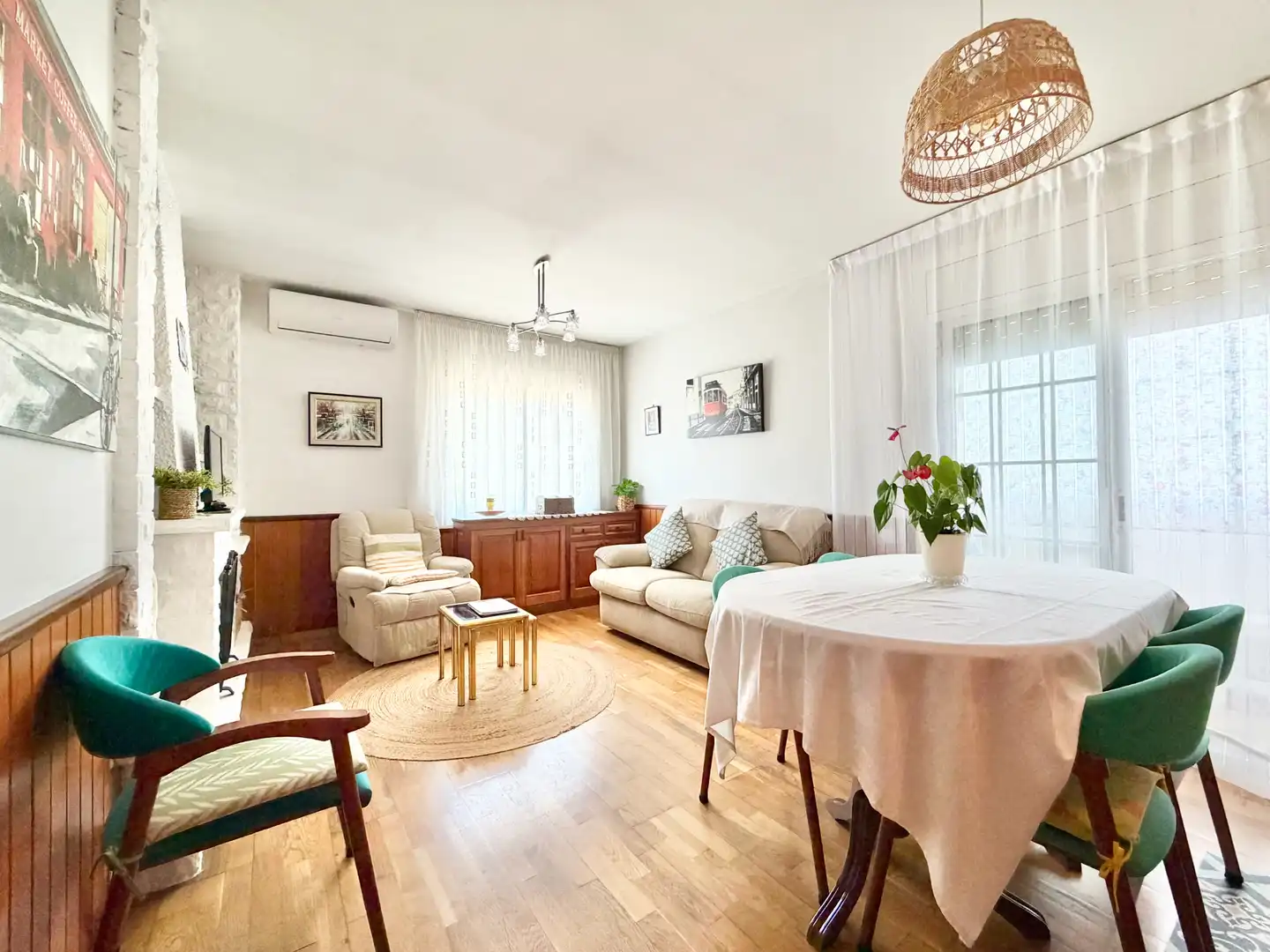 Living room of Houses for sale in Canyelles  with Air Conditioner, Heating and Private garden