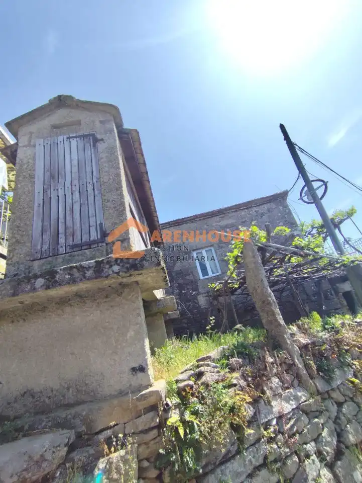 Casa con terrazza in vendita a Boborás, imagen 4