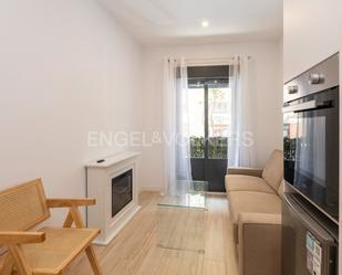 Living room of Apartment to rent in  Madrid Capital  with Air Conditioner, Heating and Furnished