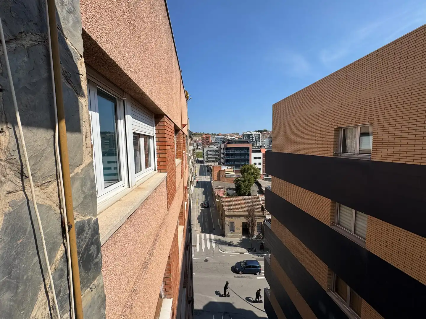 Außenansicht von Wohnung zum Verkauf in Granollers mit Parkett, Terrasse und Abstellraum