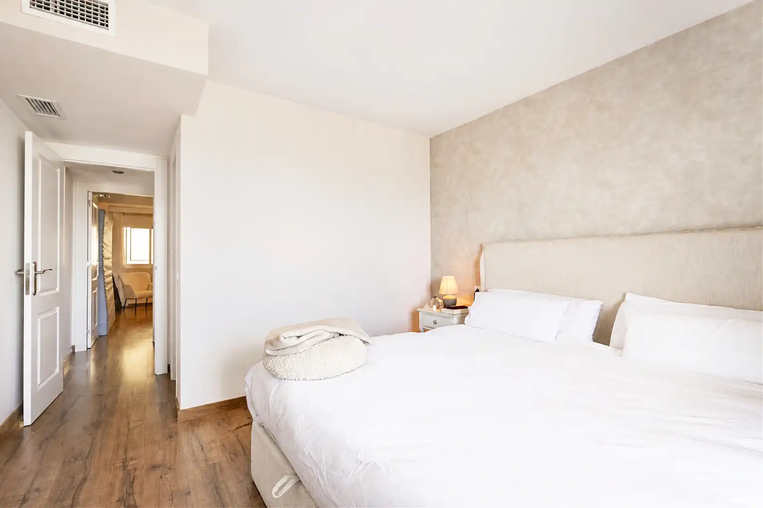 Habitación de Apartamento en venta en Mijas con Aire acondicionado, Parquet y Terraza
