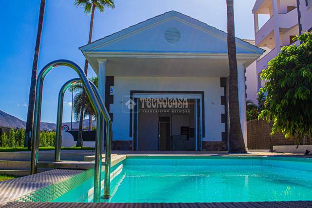 Casa-chalet en Venta en Los Cristianos