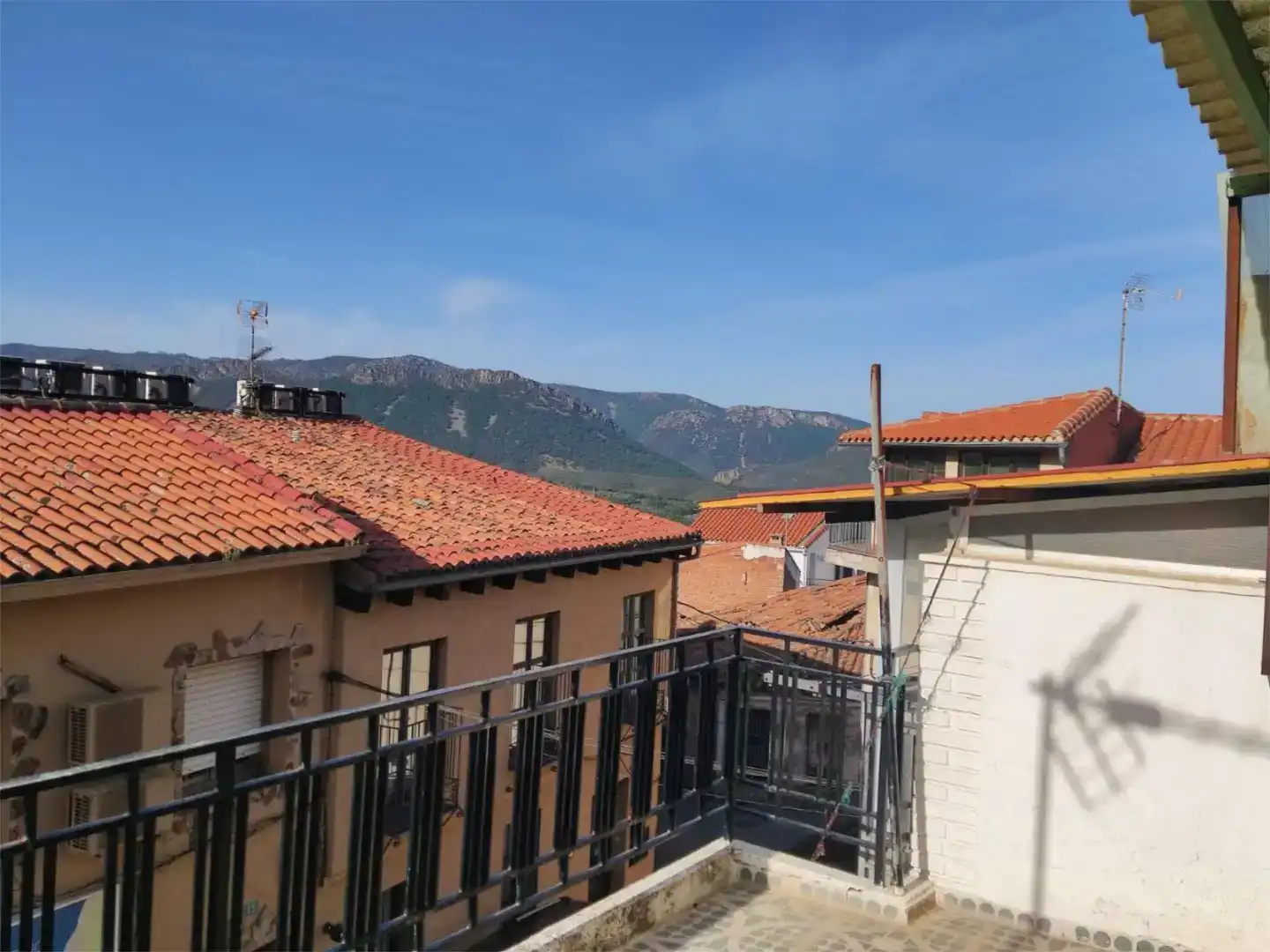 Vista exterior de Piso en venta en Castañar de Ibor con Amueblado