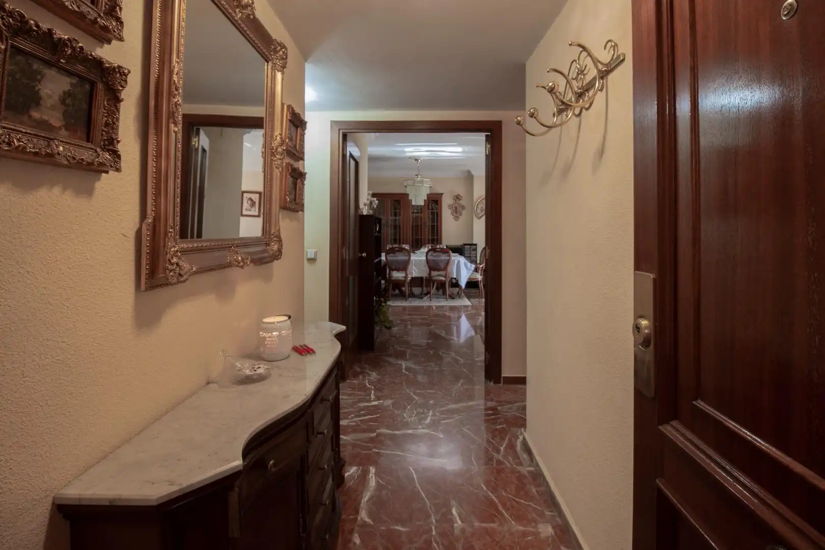 Flat for sale in Sevilla  with Air Conditioner, Heating and Community pool