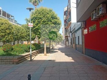 Casa aparellada en venda a San Roque - Ronda Norte