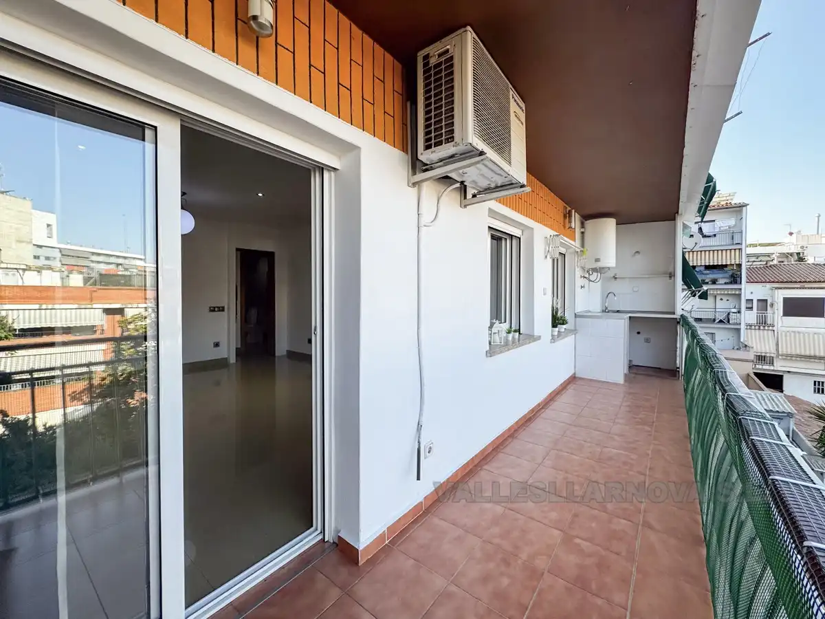 Balcony of Flat for sale in Mollet del Vallès  with Air Conditioner