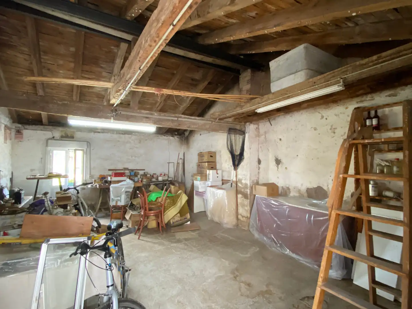 Casa o xalet en venda en Burgos amb Parquet, Traster i Moblat