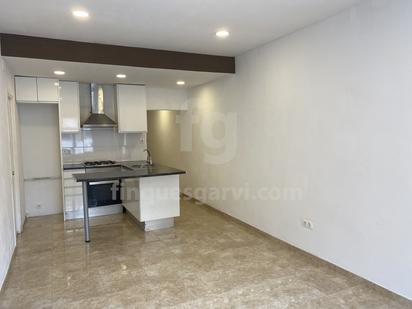 Kitchen of Flat to rent in L'Hospitalet de Llobregat  with Terrace