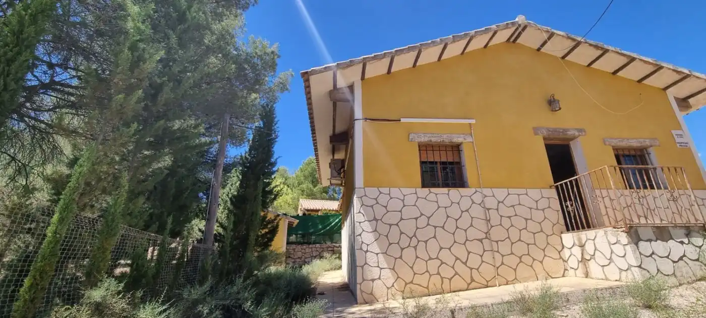 Exterior view of Houses for sale in Nerpio, Albacete