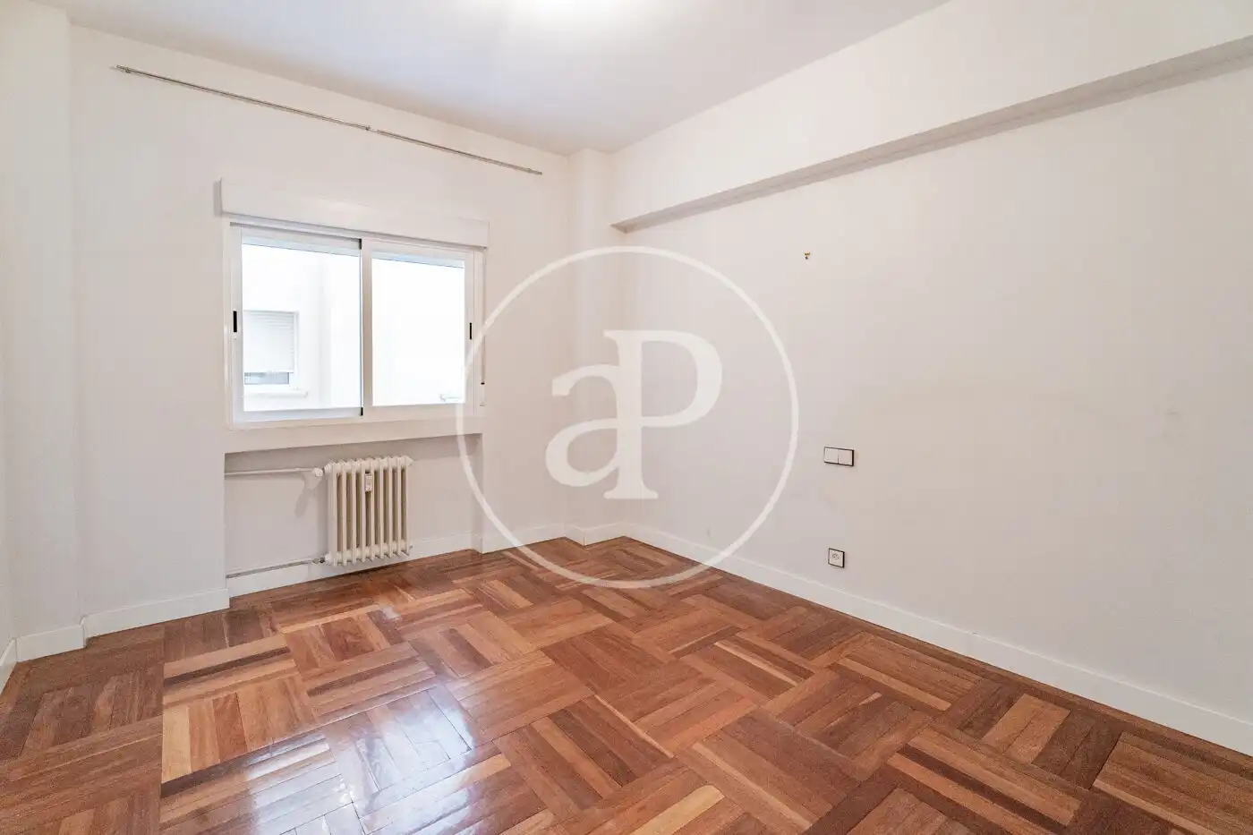 Habitación de Piso en venta en Madrid con Aire acondicionado, Calefacción y Terraza