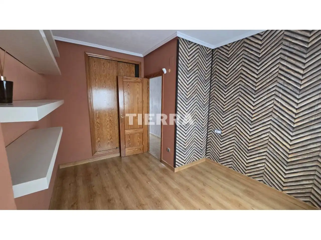 Flat with terrace for sale in Calle almudena, imagen 13