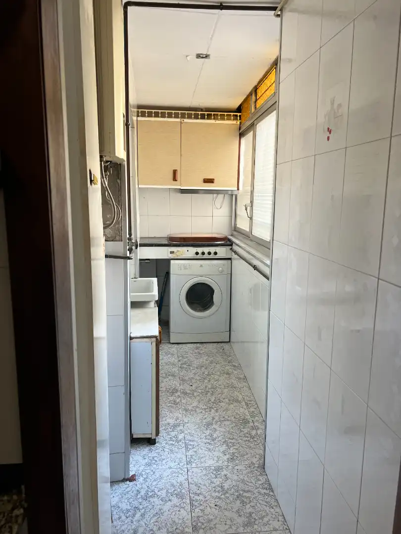 Cocina de Piso en venta en Badalona con Horno, Balcón y Alarma