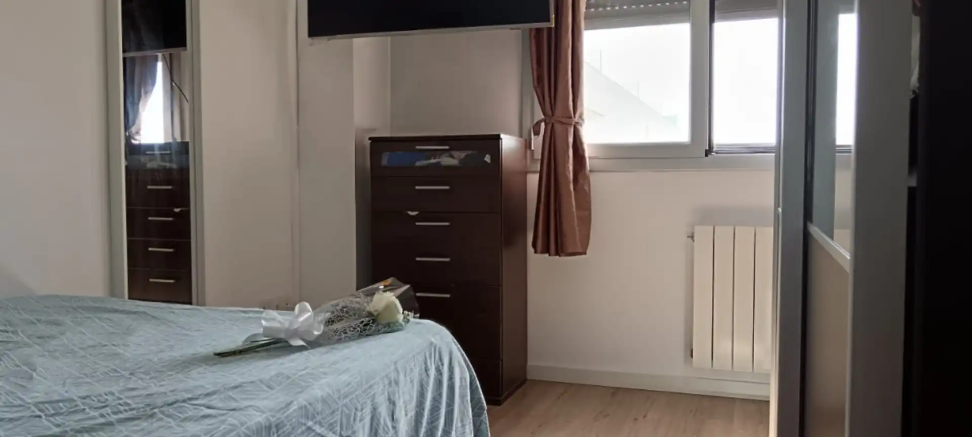 Habitación de Casa adosada en venta en Torres de Berrellén con Aire acondicionado, Calefacción y Terraza