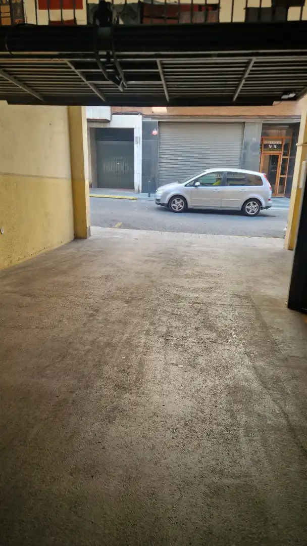 Aparcament de Garatge en venda en Sant Boi de Llobregat