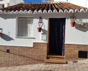 Vista exterior de Casa o xalet en venda en Periana amb Terrassa