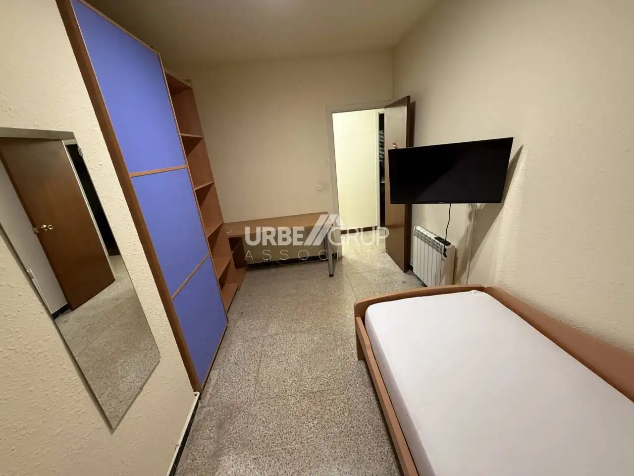 Bedroom of Flat for rent in Terrassa  with Heating and Balcony