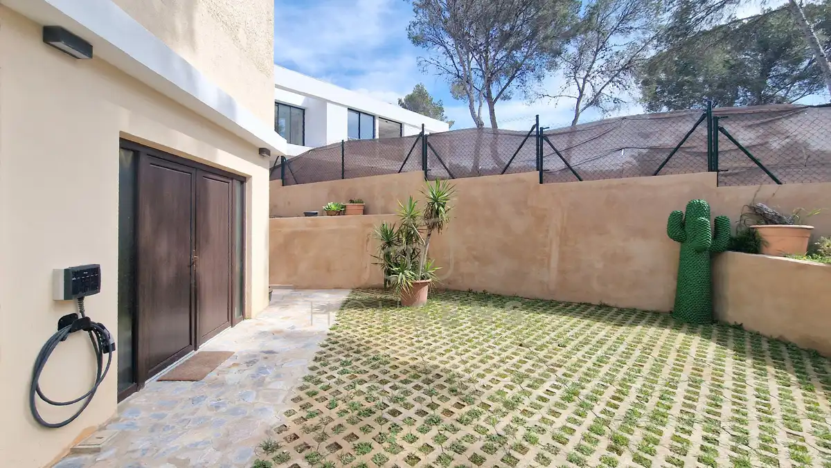Terrace of Houses for sale in Calvià  with Air Conditioner, Heating and Private garden