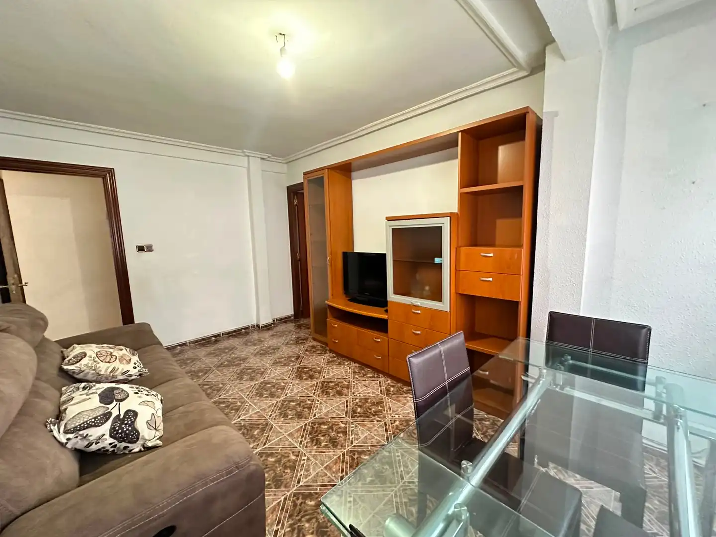 Living room of Flat for sale in Valladolid  with Heating and Furnished