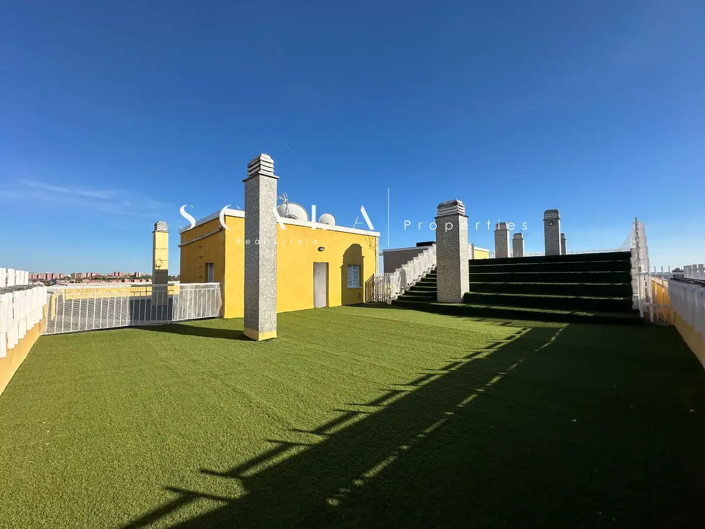 Terrasse von Dachboden zur Miete in Madrid mit Klimaanlage, Heizung und Schwimmbad