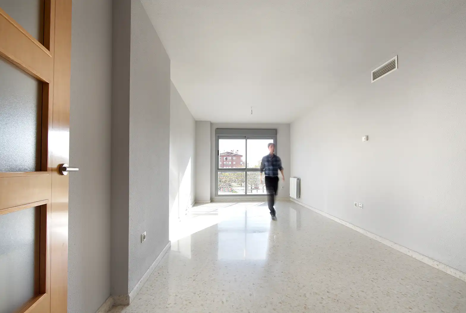 Flat for rent in Granada  with Heating and Oven