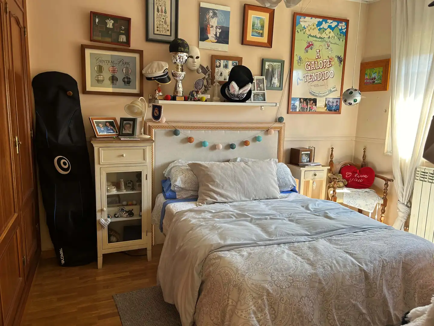 Habitación de Casa o chalet en venta en Sariegos con Calefacción, Terraza y Piscina