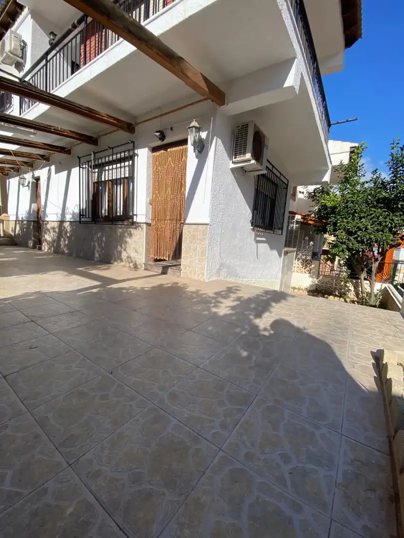 Villa avec terrasse à vendre à El Hornillo, imagen 3