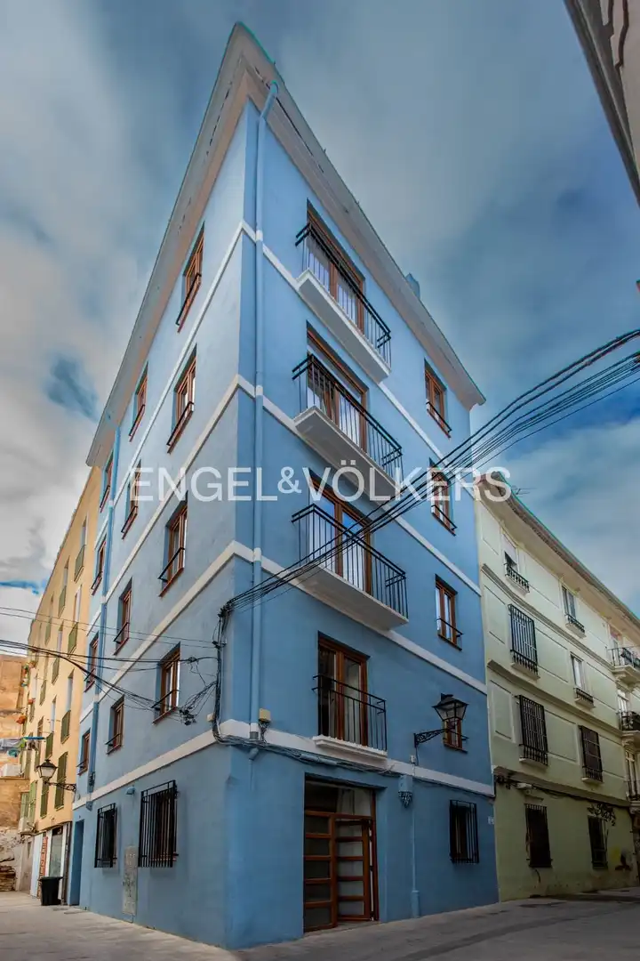 Vista exterior de Casa o chalet en venta en Valencia con Calefacción y Balcón
