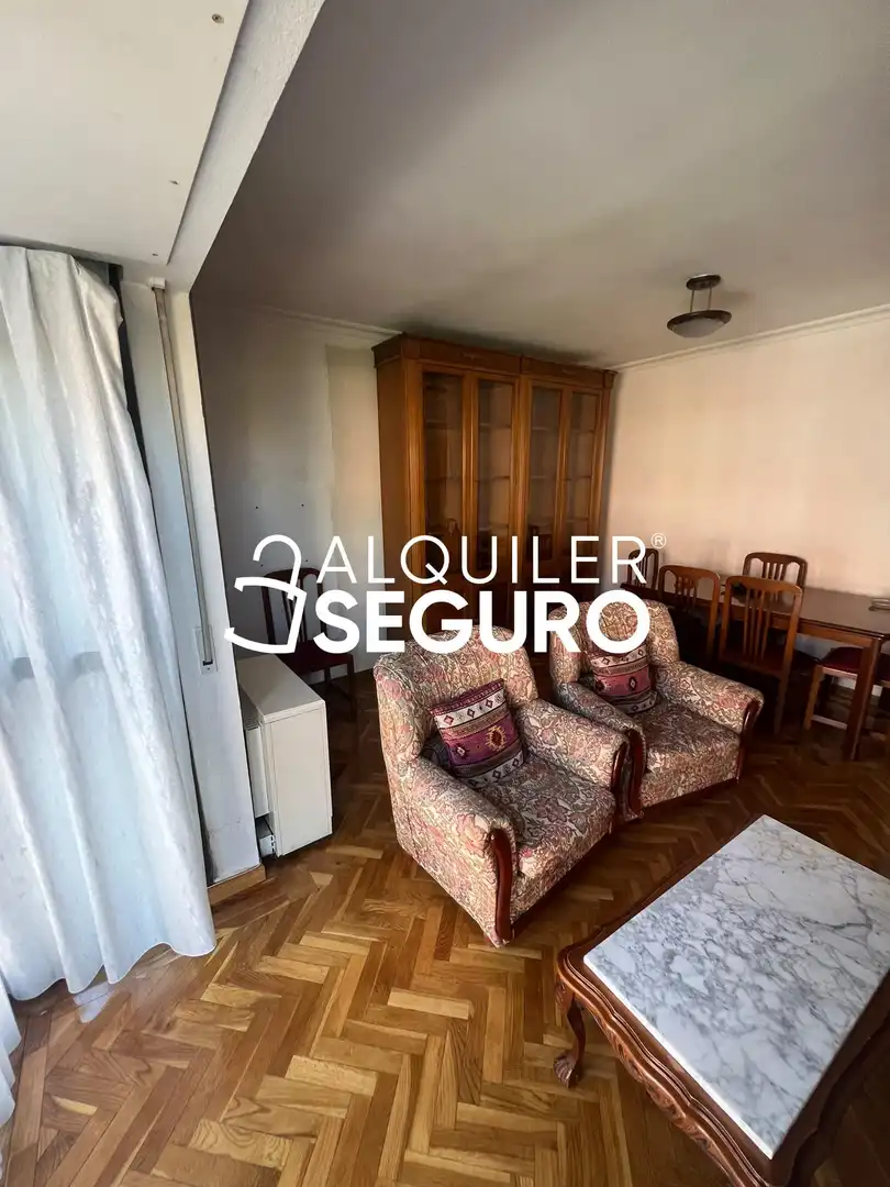Piso con ascensor en alquiler en de Alcalá, imagen 7