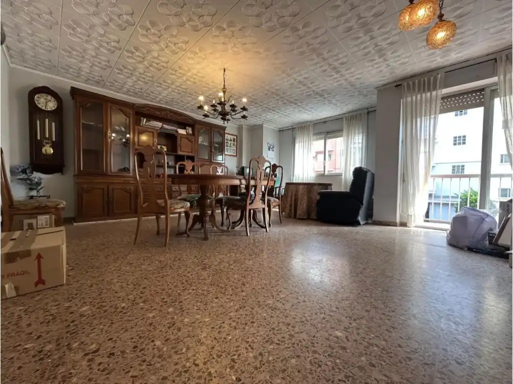 Flat for sale in Carcaixent