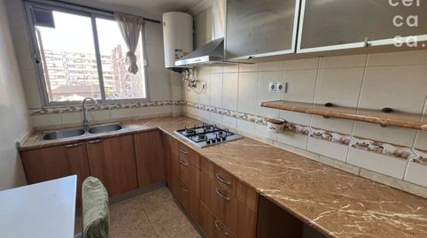Foto 2 de Piso en venta en Avinguda de la Constitució, Torrefiel, Valencia Capital
