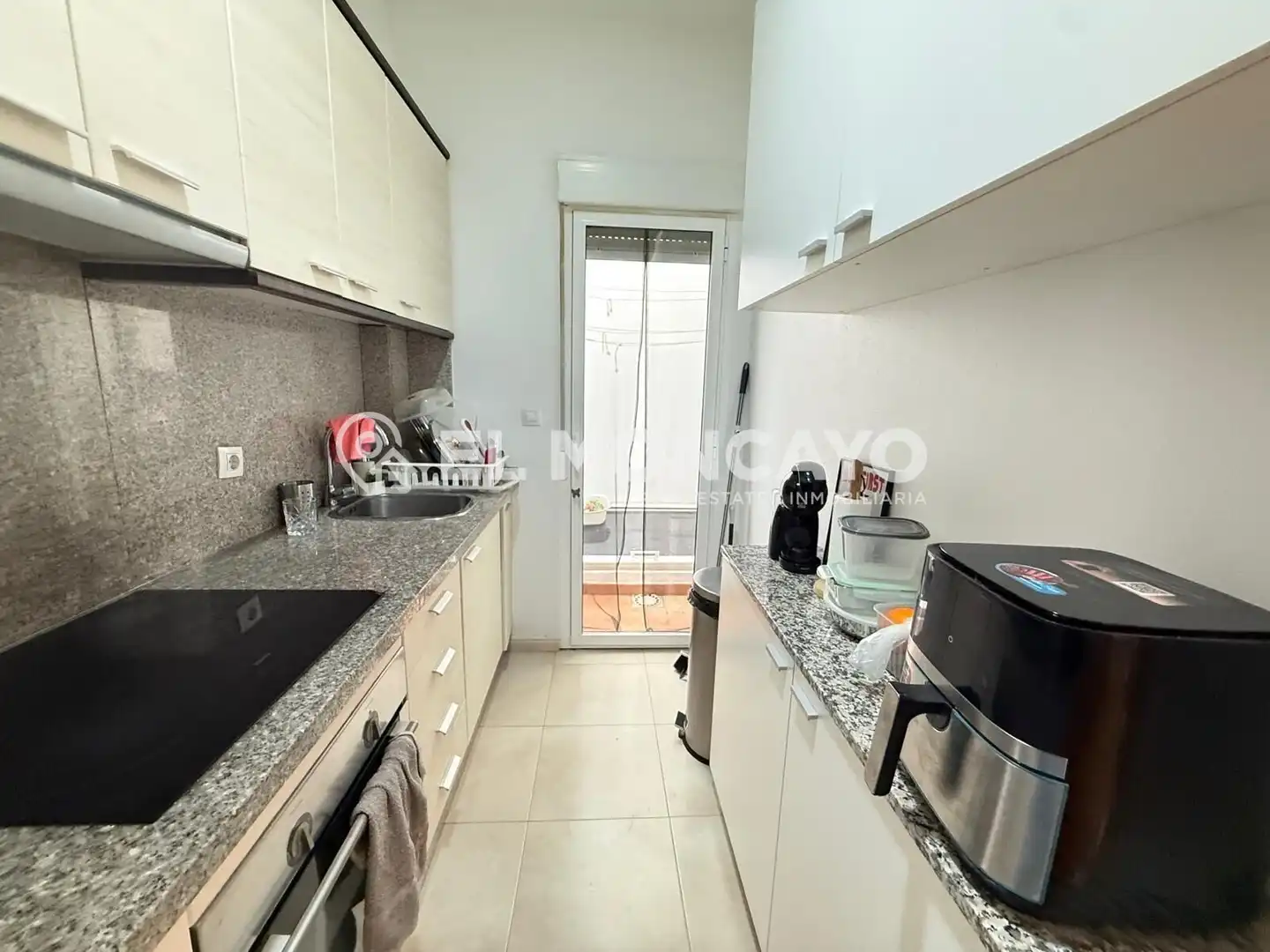 Kitchen of Apartments for sale in Guardamar del Segura