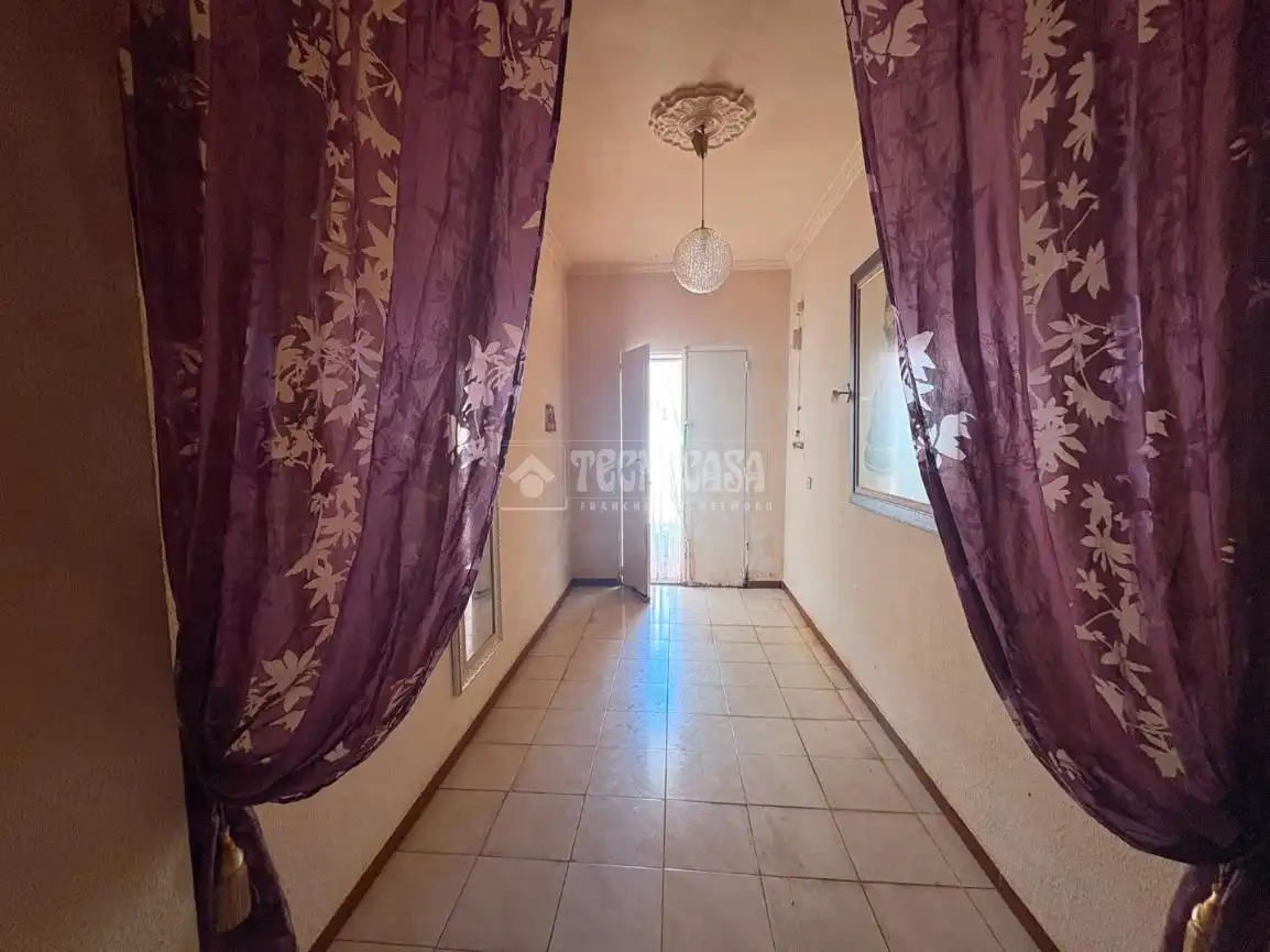 Casa adosada en venta en Los Villares