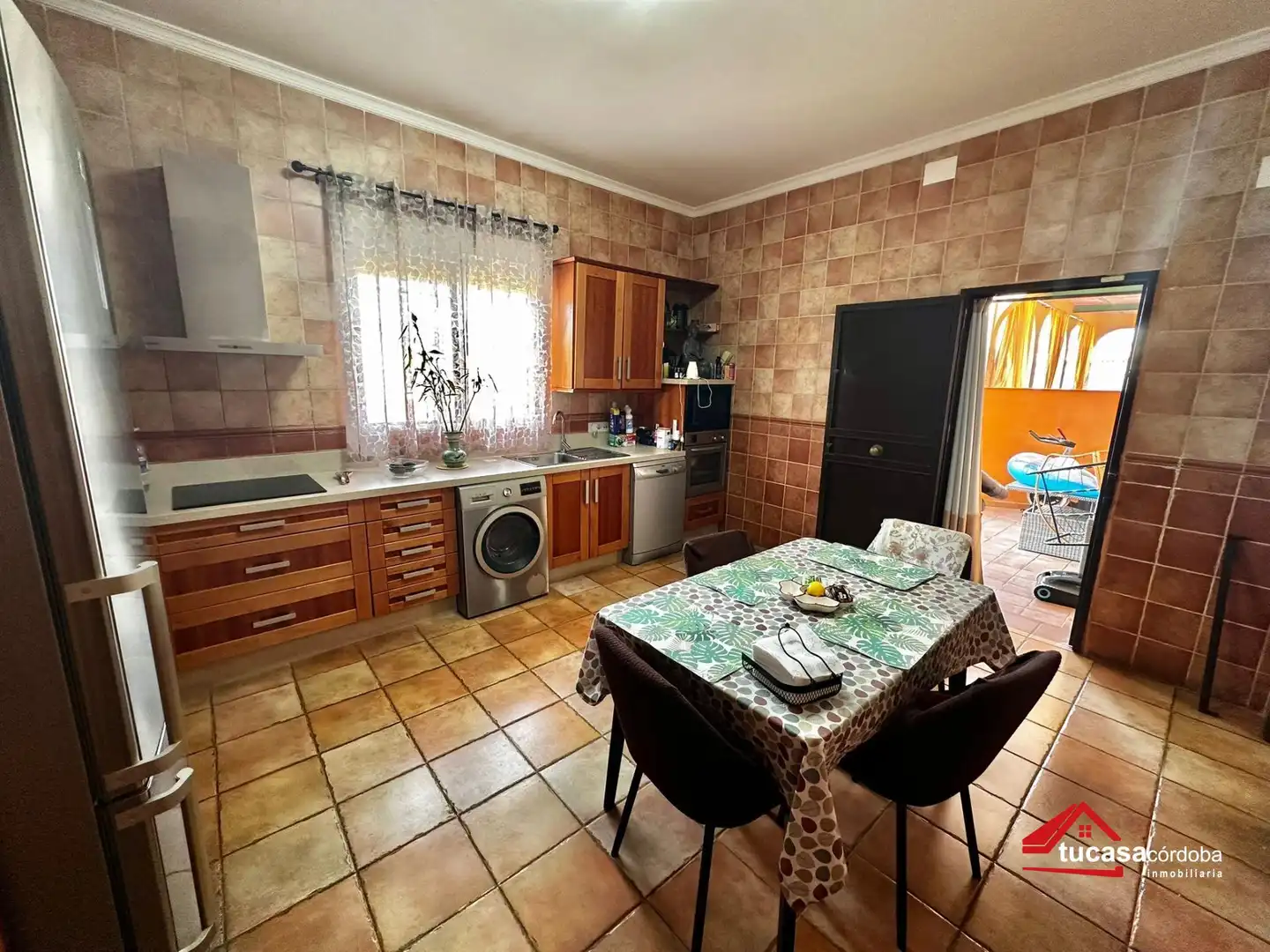 Cuina de Casa o xalet en venda en Córdoba amb Aire condicionat, Jardí privat i Piscina