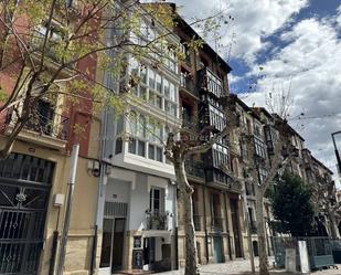 Vista exterior de Apartament en venda en  Logroño amb Terrassa i Balcó