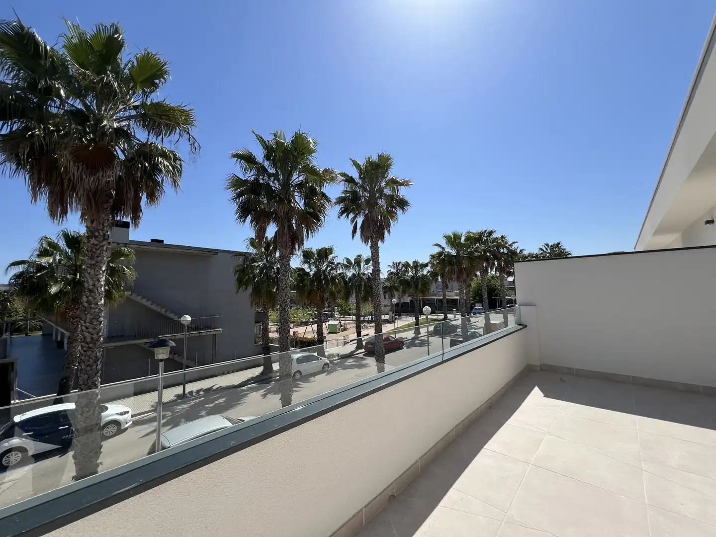 Terrasse von Einfamilien-Reihenhaus zum Verkauf in Altafulla mit Klimaanlage, Heizung und Terrasse