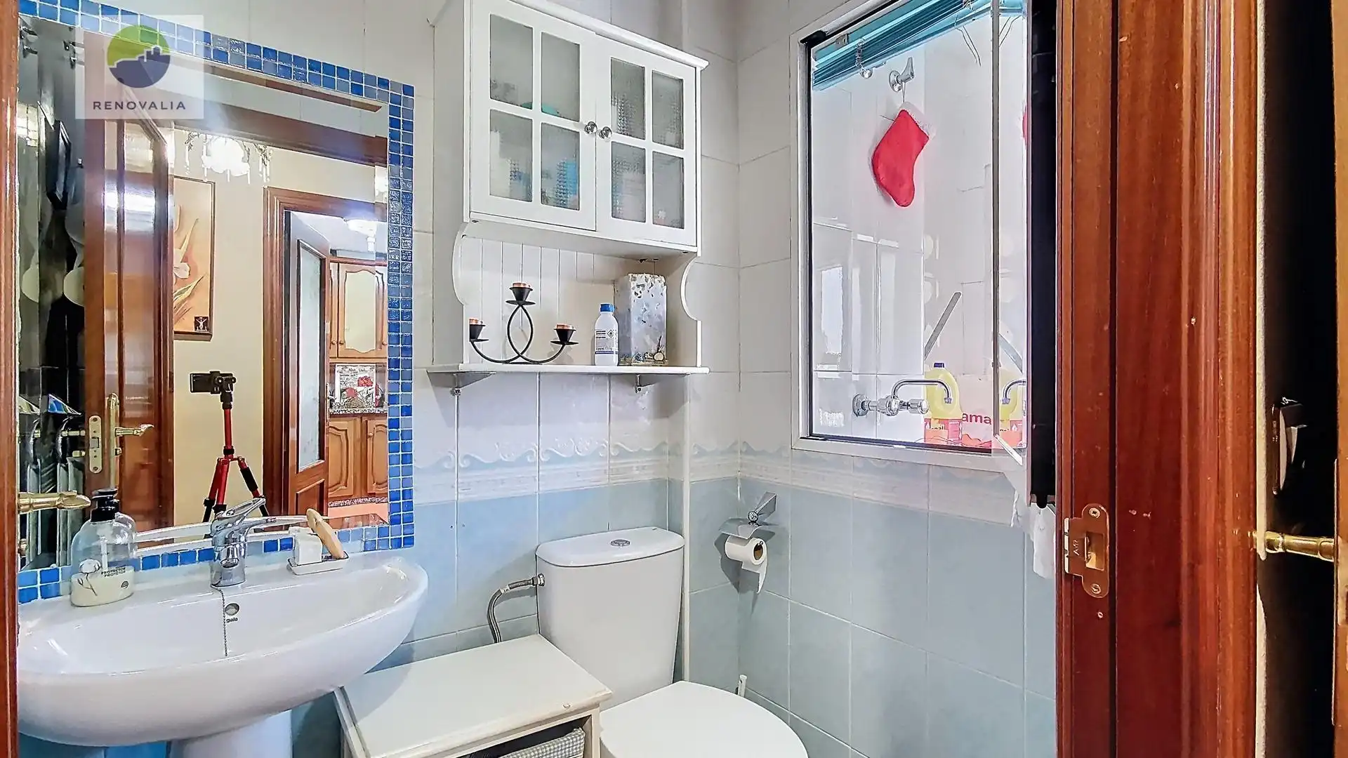 Baño de Casa adosada en venta en Ogíjares con Aire acondicionado, Calefacción y Terraza