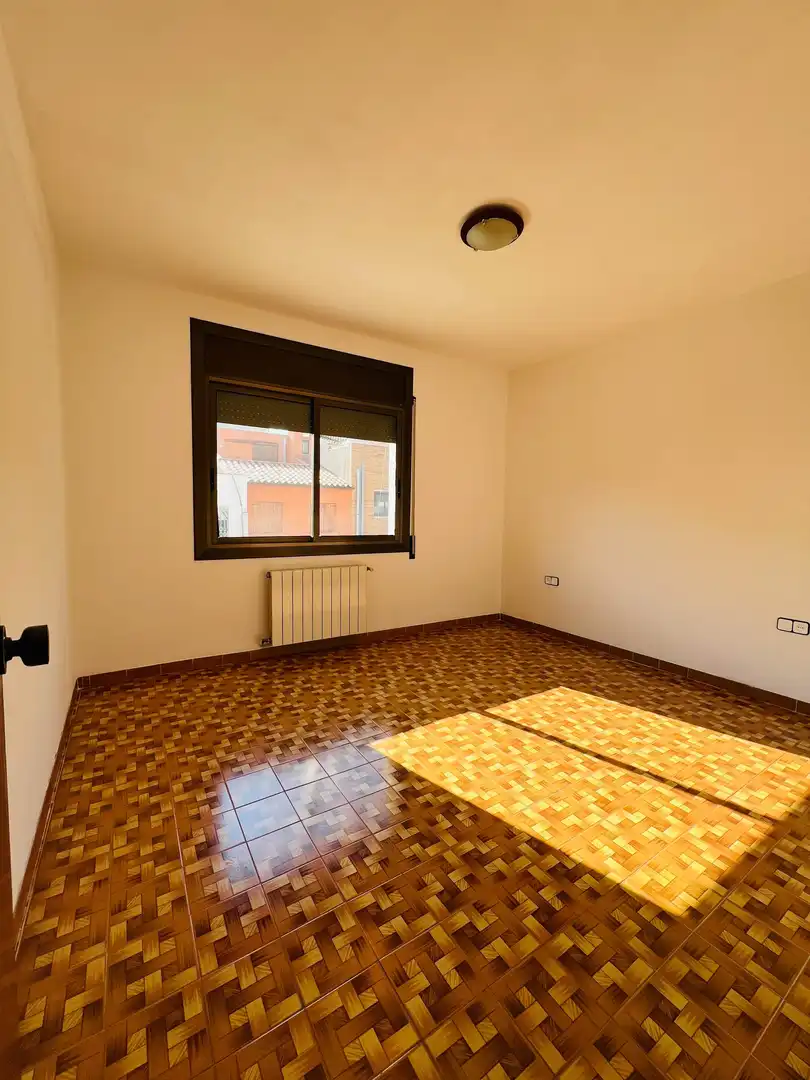 Dormitori de Casa o xalet en venda en Vilanova i la Geltrú amb Calefacció