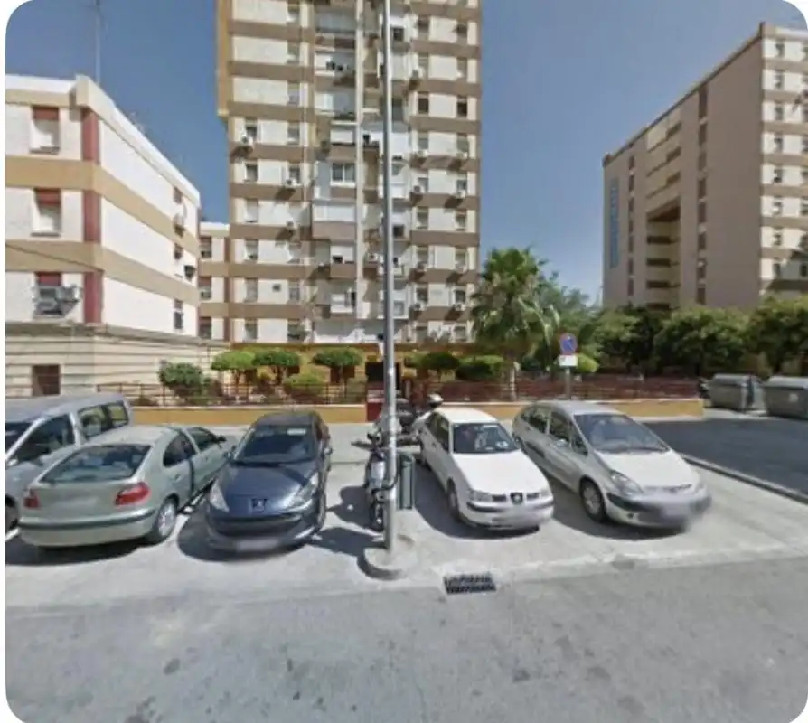 Parking of Flat for sale in Sevilla  with Air Conditioner and Heating