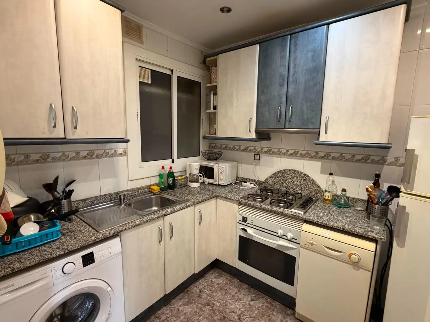 Piso con ascensor en venta en Calle Violant d'Hongria, imagen 6