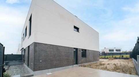 Photo 4 of Single-family semi-detached for sale in Calle de Irlanda, 38, Zona Europa, Madrid