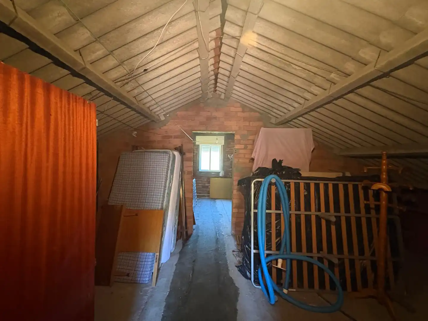Casa o chalet en venta en Covelo con Jardín privado, Trastero y Amueblado