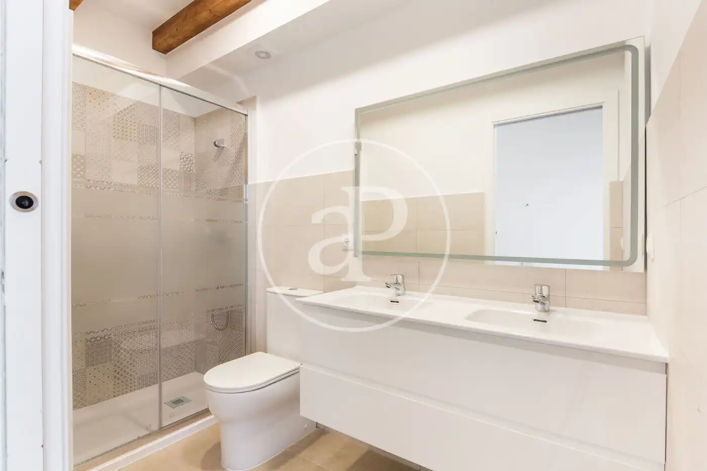 Badezimmer von Loft zum Verkauf in Valencia mit Klimaanlage, Heizung und Terrasse