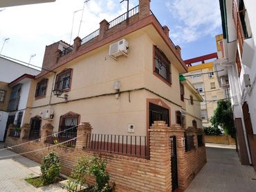 Casa en venda a CL. JUAN XXIII
