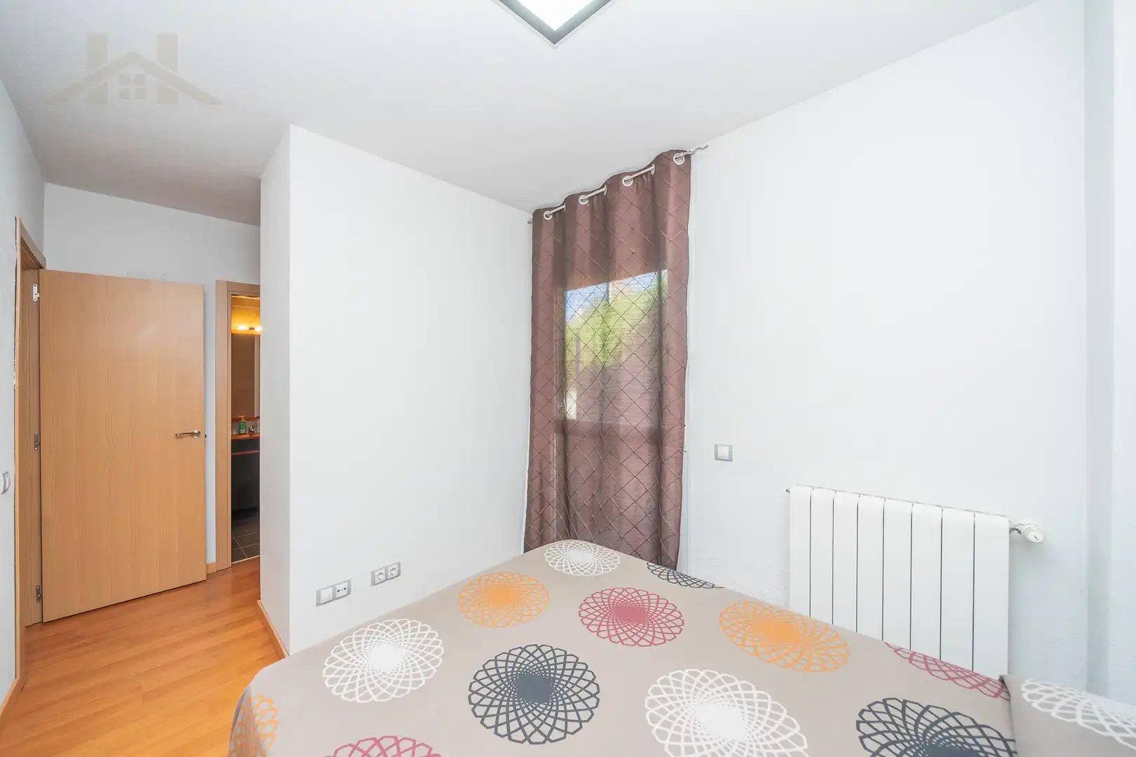 Habitación de Piso en venta en San Lorenzo de El Escorial con Calefacción, Terraza y Trastero