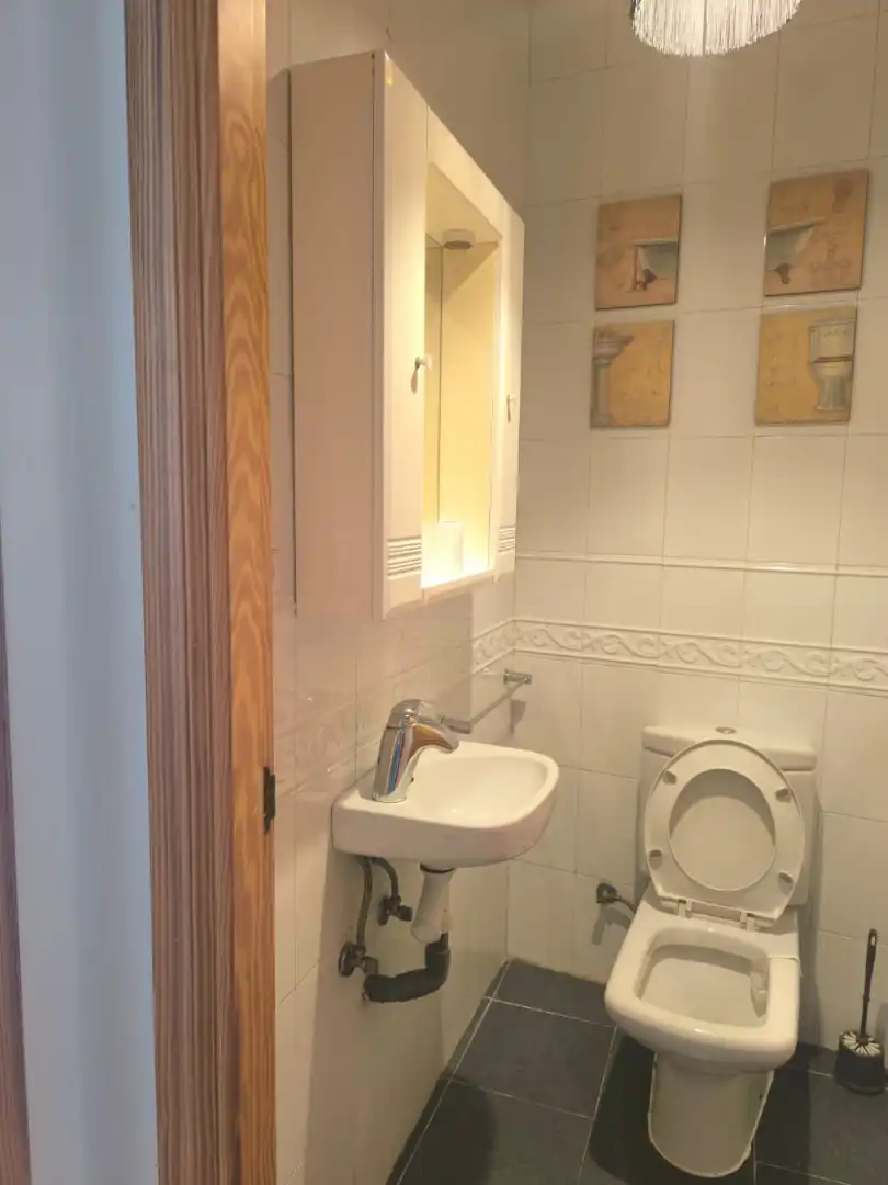 Baño de Piso de alquiler en Centro