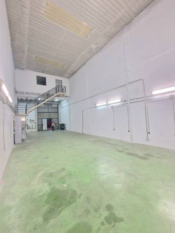 Nave industrial en Venta en Calle del Cincel en Sudeste Industrial