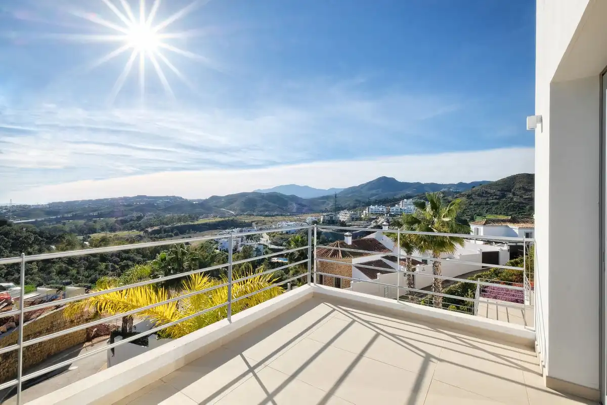 Terraza de Casa o chalet en venta en Benahavís con Jardín privado