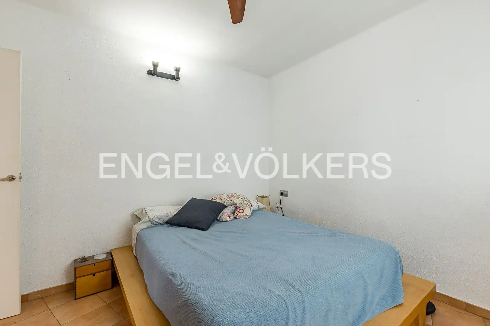 Habitación de Ático en venta en Martorell con Aire acondicionado, Calefacción y Terraza