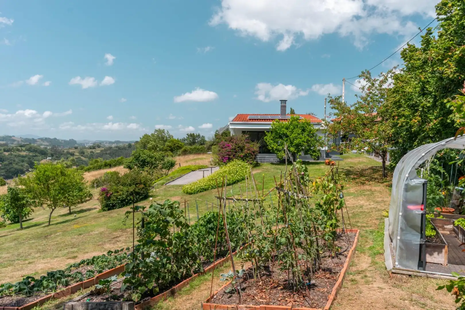 Jardín de Casa o chalet en venta en Siero con Calefacción, Jardín privado y Terraza