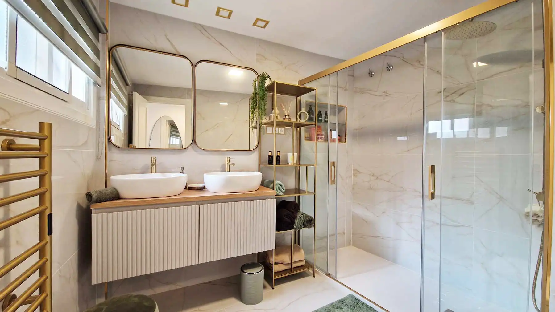 Baño de Ático en venta en Benalmádena con Aire acondicionado, Calefacción y Terraza
